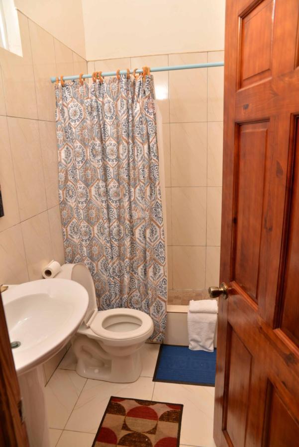Chateau Margarita Teluk Montego Bagian luar foto